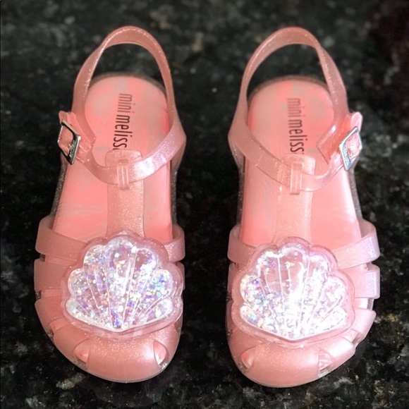 mini melissa shell sandals